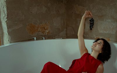 Descubre las mejores experiencias en bodegas: catas, spa, bodegas con restaurante y hotel para un fin de semana completo.