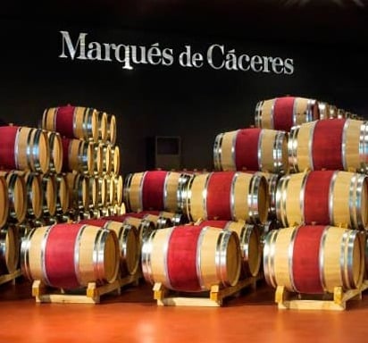 visita bodegas marqués de cáceres en la rioja alta